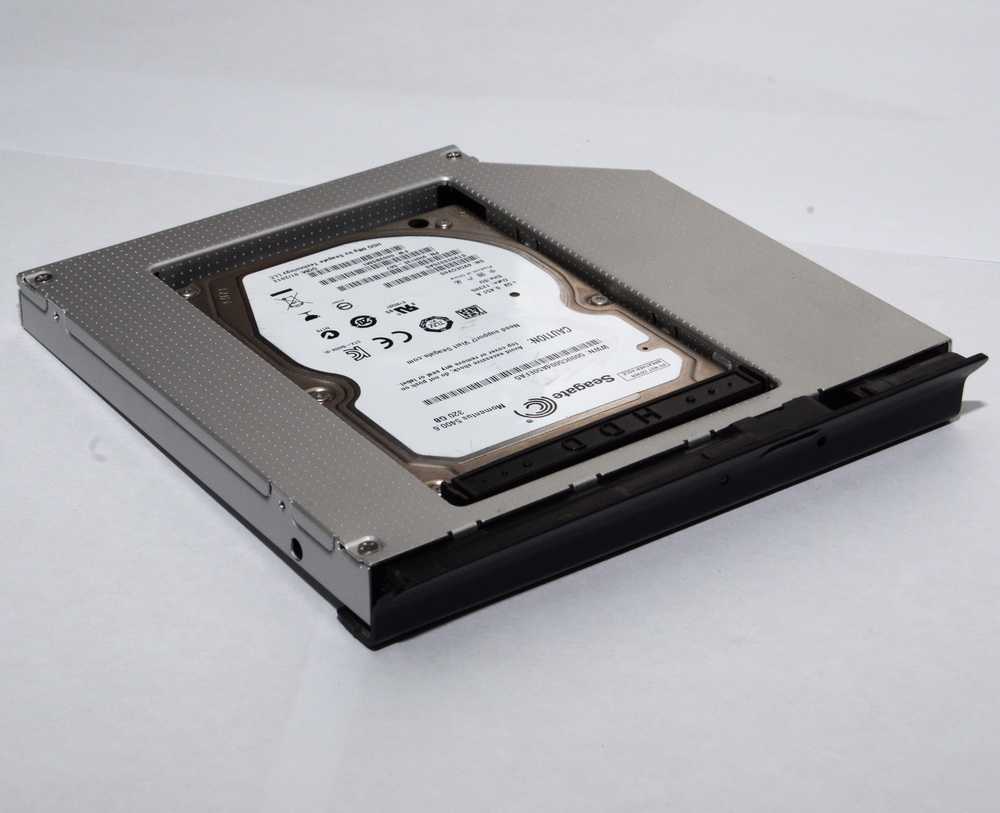 Сд для ноутбука. Жесткий диск для ноутбука леново ДНС. Жесткий диск для Lenovo v145. Жёсткий диск ссд для ноутбука. Жёсткий диск для ноутбука леново в50.